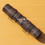 assassins-creed-iii-connor-arrow-hoder-replica-cosplay-prop-2
