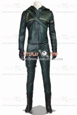 oliver_queen_costume_for_green_arrow_season_3_cosplay_1