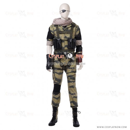 Metal Gear Rising: Revengeance Cosplay Snake Costumes